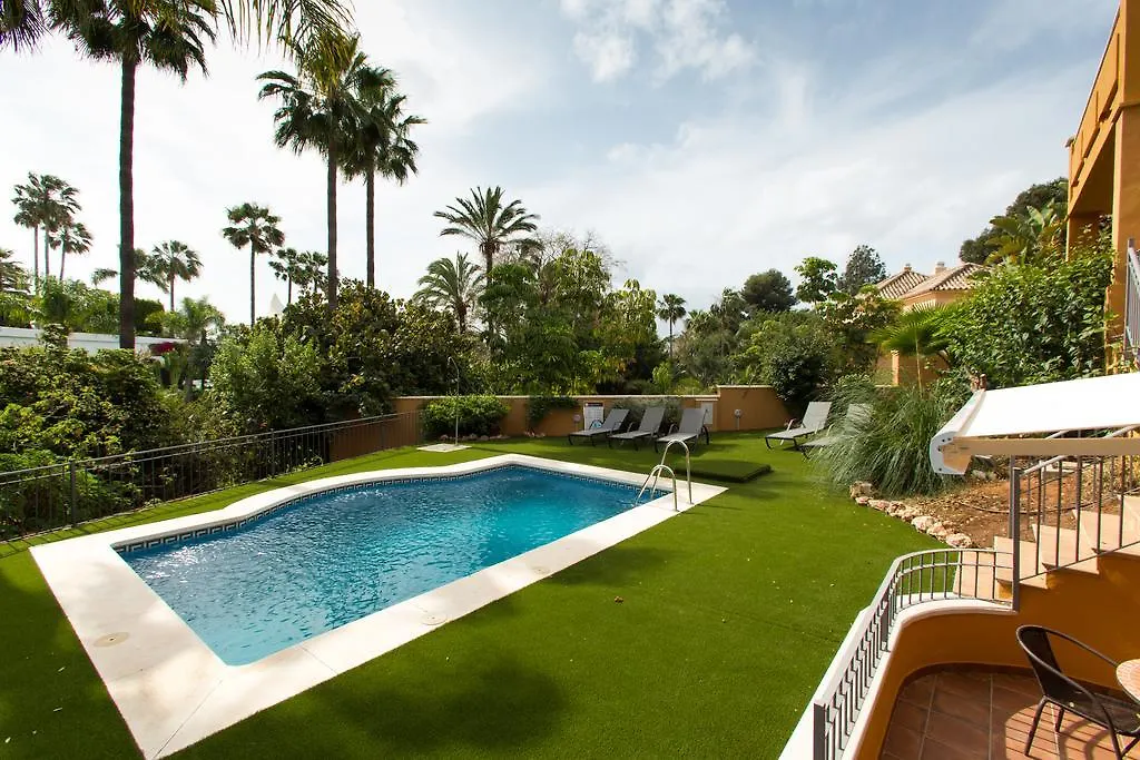 Villa Las Lomas de Marbella 0*,  España